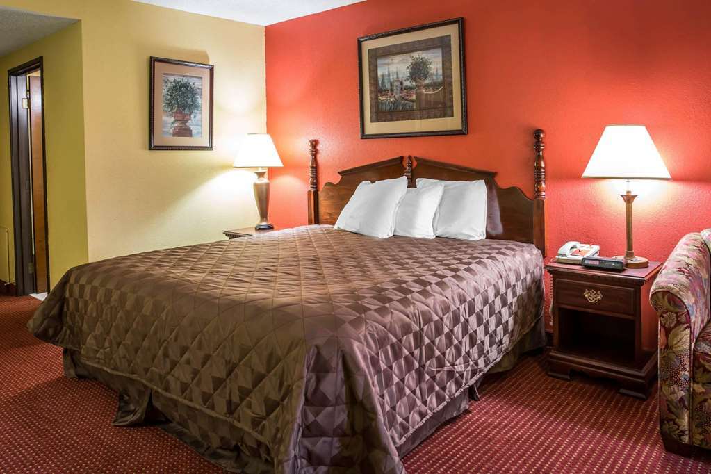 Quality Inn Williamston Bilik gambar